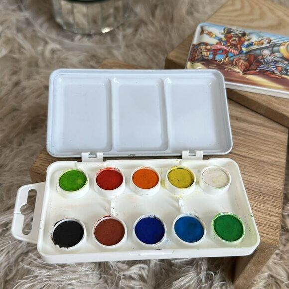 Vtg Page Of  London Mini Watercolor Box Paint Tins 2 Teddy Bear & 1 Pirate Scene - Picture 9 of 17